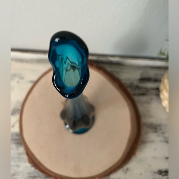 ✨SOLD✨Vintage Viking Blue Mid Century Swung Vase 10.75" Bluenique Handmade Blown - Picture 5 of 10